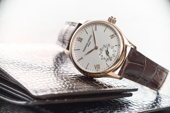 La première montre connectée de chez Frédérique Constant